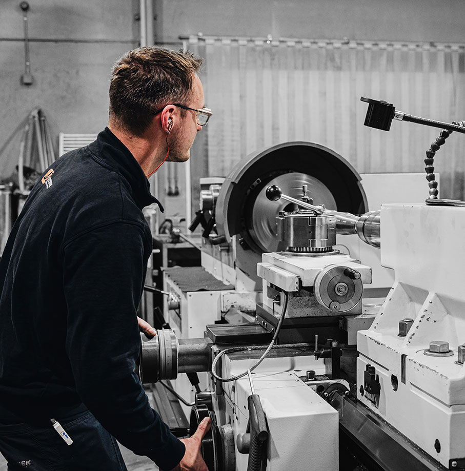 machinaal werk door JD Techniek monteur